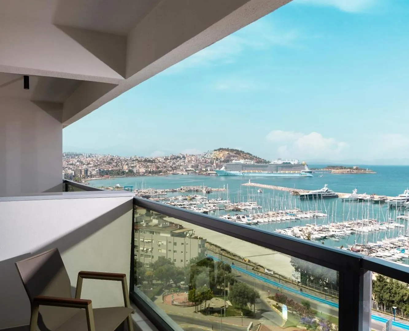 Elite World Kuşadası Hotel