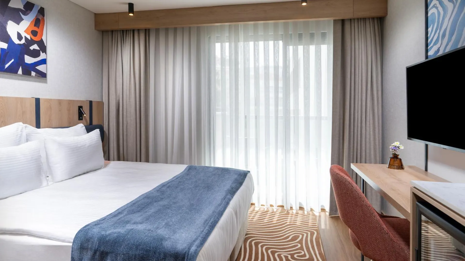 Elite World Kuşadası Hotel